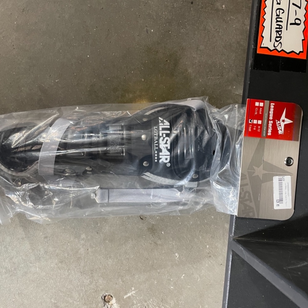 Leg guards - Picture 2 of 4
